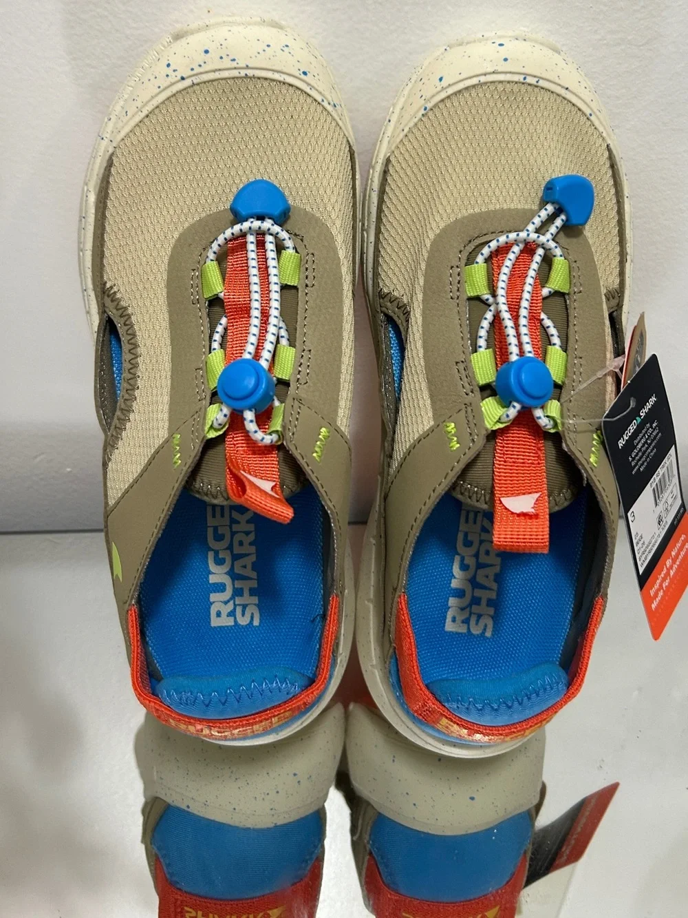 Rugged Shark Kids Size 3 Water Shoes Multicolor Bungee Sneakers NWT Unisex